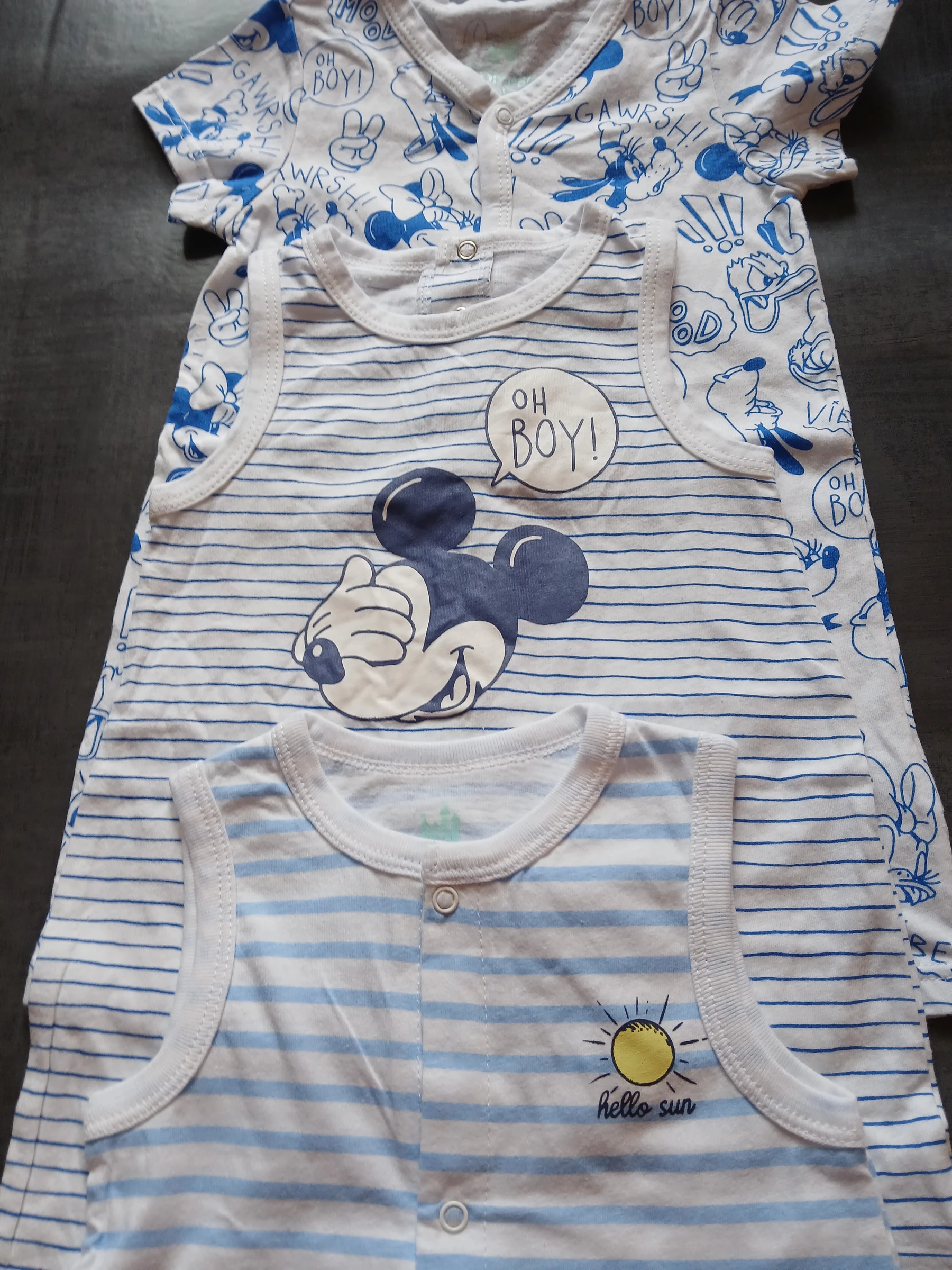 lote 3 macacões combishorts menino Disney Baby 67 cm 6 meses – photo 2